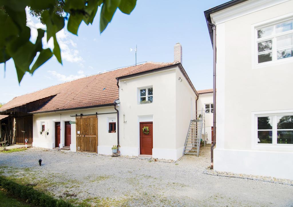 Historischer Pfarrhof Niederleierndorf Langquaid Rom bilde